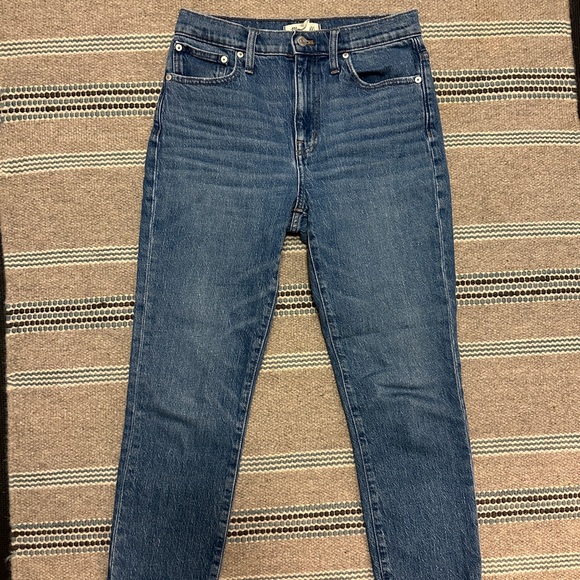 Madewell High-Rise Slim Boyjean in Laverne Wash - Picture 2 of 4